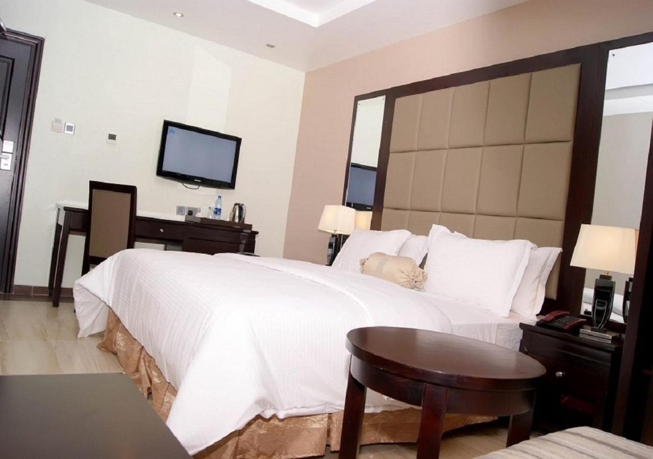 Exel Oriental Hotel & Suites Lagos Eksteriør bilde
